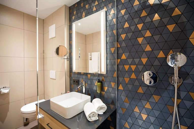 Bathroom 4, Austria Trend Hotel Maximilian, Wien