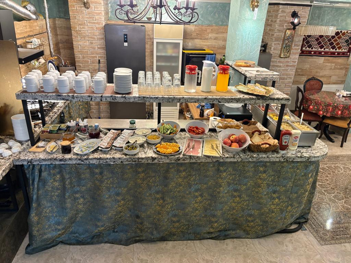 Food & Drinks 4, Silver 34 Boutique, Tbilisi