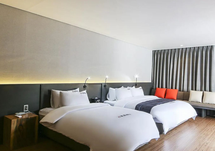 Bedroom 3, Dae Sung Gwan Onchun Hotel, Geumjeong