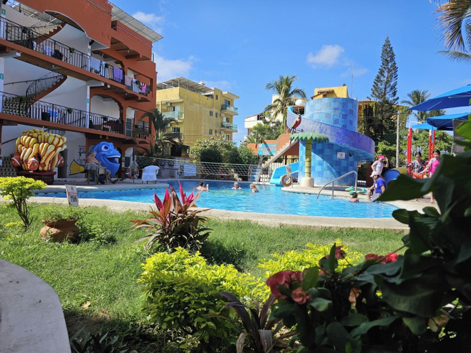 Exterior & Views 2, Hotel & Suites Mar y Sol, Compostela