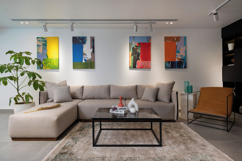 Living area, Lovely Home at Elevens by Spacey #33, Al-Ma'adi