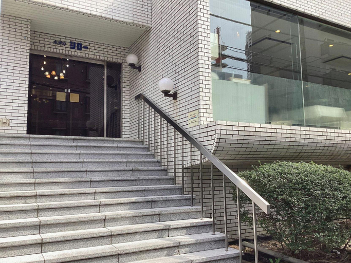 Others 4, Hotel Shiro, Funabashi