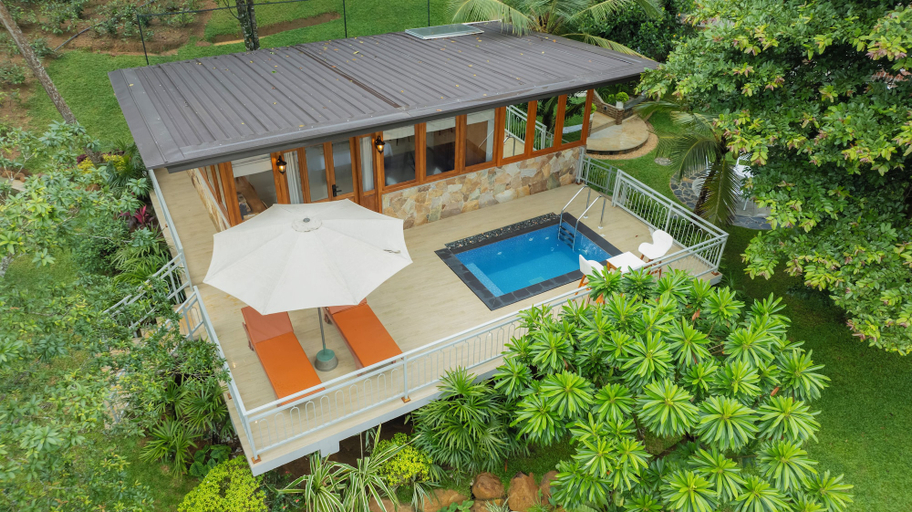 Private pool, Browns Barn Habaraduwa, Habaraduwa