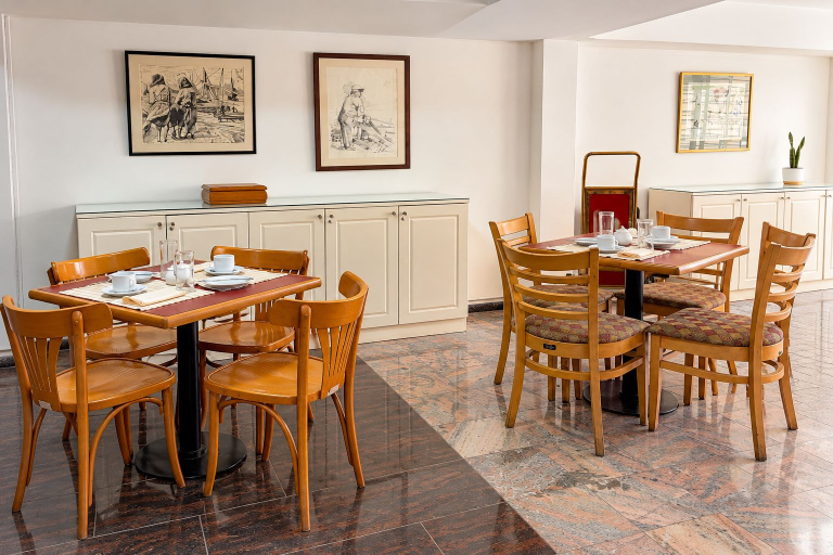 Dining 3, The Argentina Suites, Capital