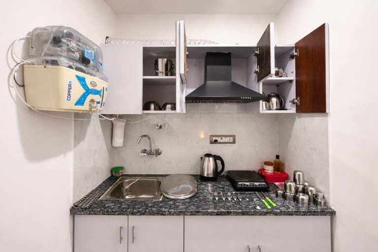 Private kitchen 2, Instay 1BHK Service Apartment S46C, Gurgaon