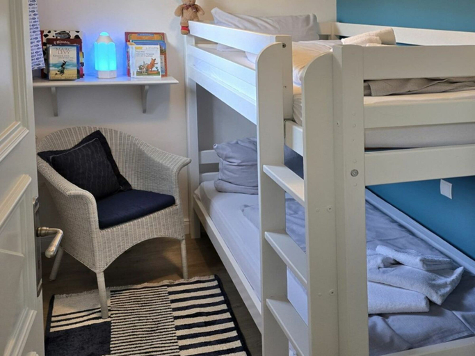 Room 5, Badestrasse 90, Holiday Apartment 1, Nordfriesland
