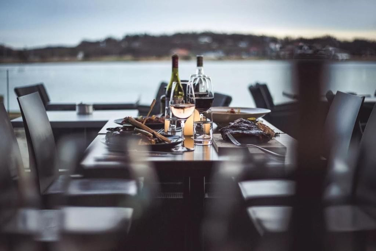 Outdoor dining, Hotel Vista, Mariagerfjord