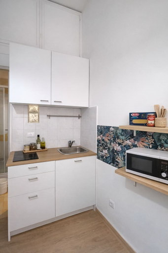 Private kitchen, Casa Dolce Casa Easy Stay Rooms, Rome