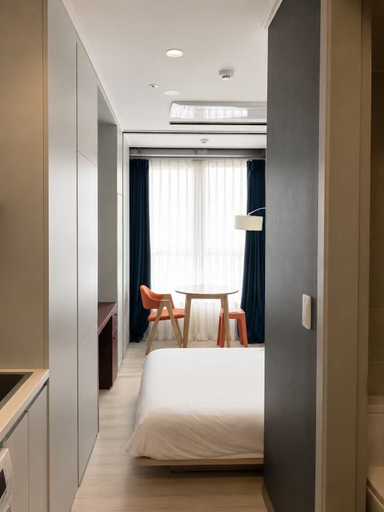 Room 4, STAY NAMPO PREMIER