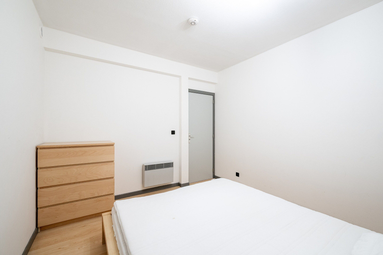 Room 2, Seaside Apartment in Belgium With Ocean Views, West-Vlaanderen