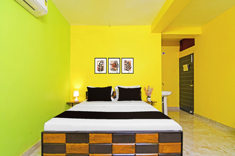 Room 4, Super Hotel O Kabardanga More Kolkata, South 24 Parganas