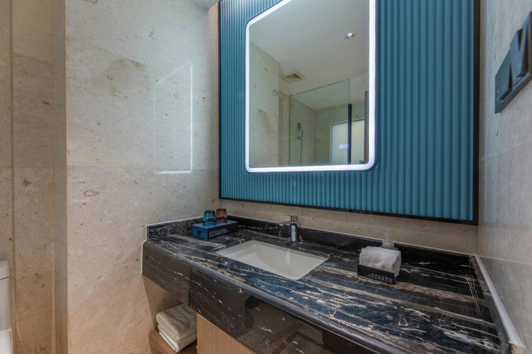 Bathroom 3, Echarm Hotel (Wuhan Zongguan Subway Station Hanxi Third Road), Wuhan