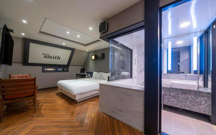 Bedroom 3, Busan Daeyeondong Hotel Smith, Nam