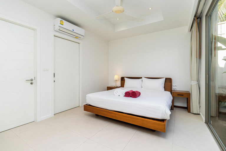 Room 5, Stunning Pool Villa 4 BR - Trichada 24, Phuket Island