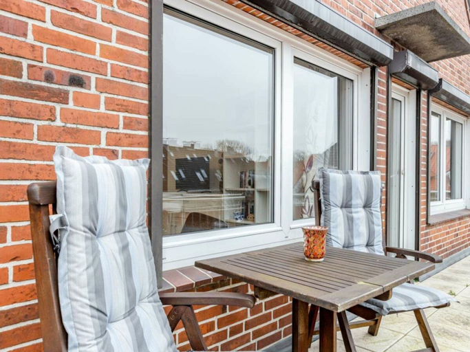 Outdoor dining 4, Holiday Apartment With 1 Bedroom, Nordfriesland