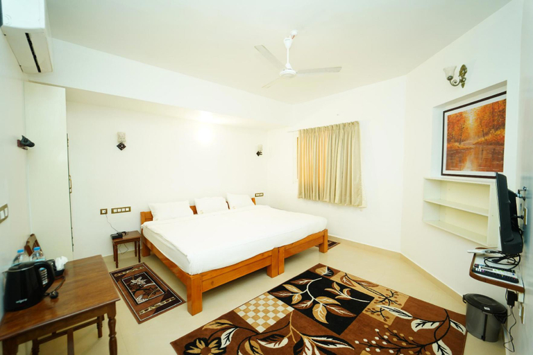 Bedroom 2, Pearl Bell Villa, Puducherry