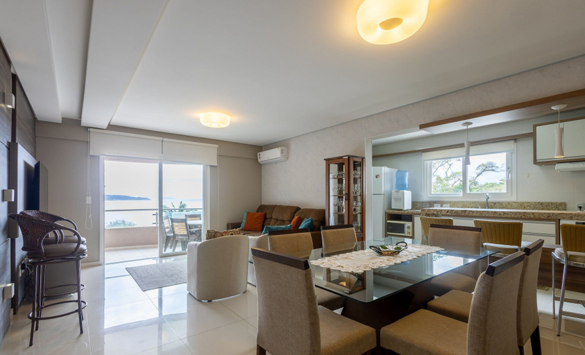 Interior 2, Sea View Apartment w Barbecue in Bombinhas Lga0201, Bombinhas