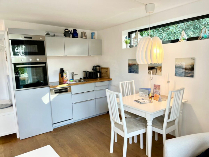 Private kitchen 3, Holiday Apartment With 1 Bedroom, Friesland