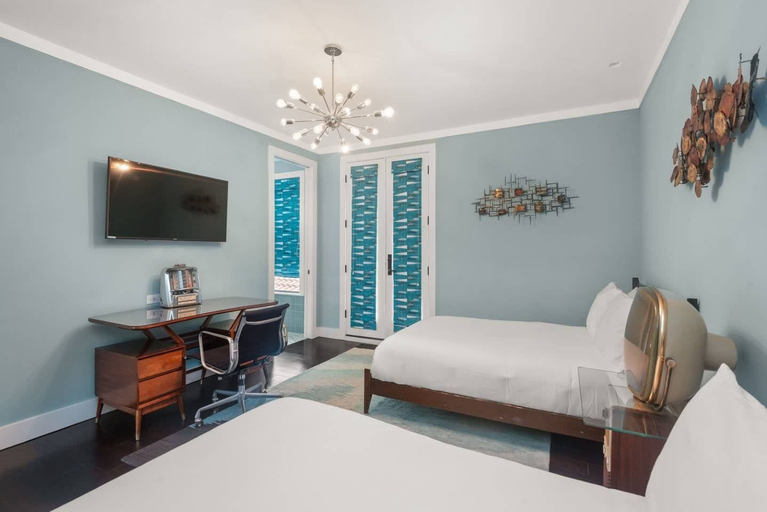 Room 4, Eclectic Estate With Location Themed Bedrooms at Reunion, Osceola
