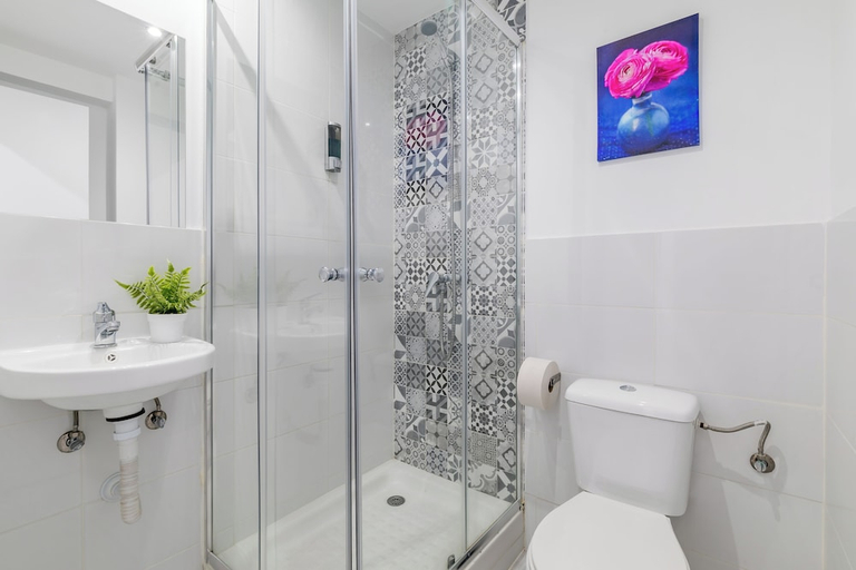 Bathroom 4, LooP América - Adults Only, Madrid