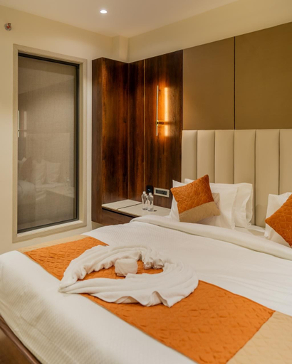 Room 2, Hotel Urrth, Durg