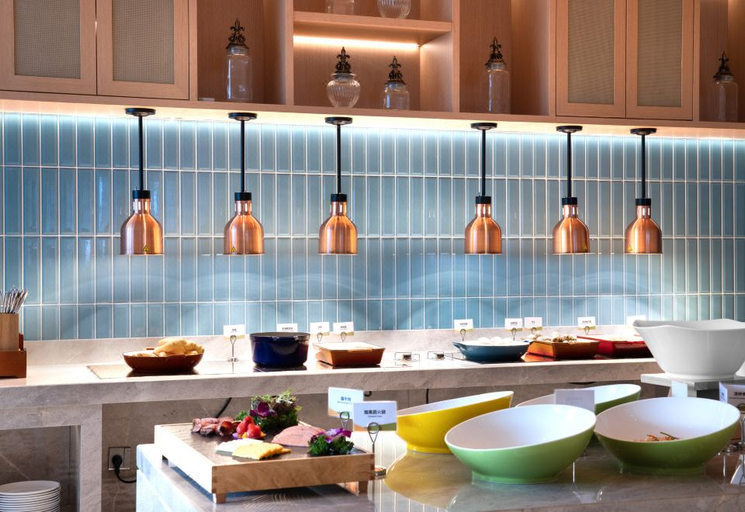 Food & Drinks 5, Home2 Suites by Hilton Shanwei Lufeng, Shanwei