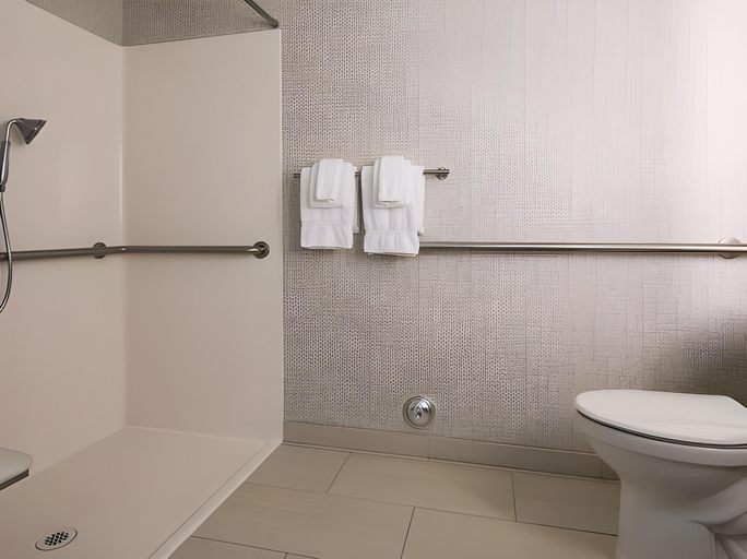 Bathroom 5, Best Western Plus Burlington Skagit Valley Inn, Skagit