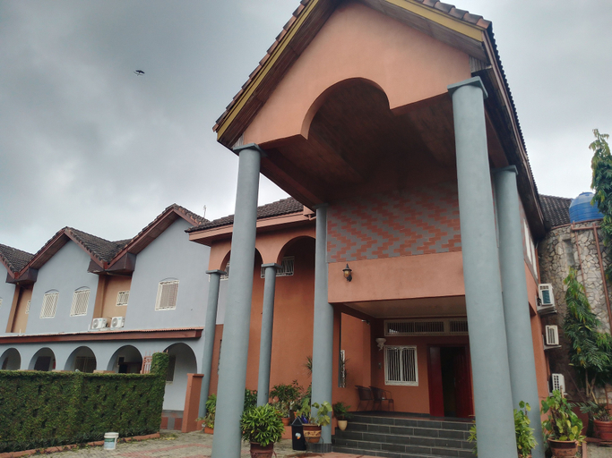 Exterior 5, Quiet Pols Residence, Ikeja