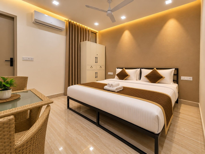 Room 2, Hotel Twamev Dwarka, Delhi