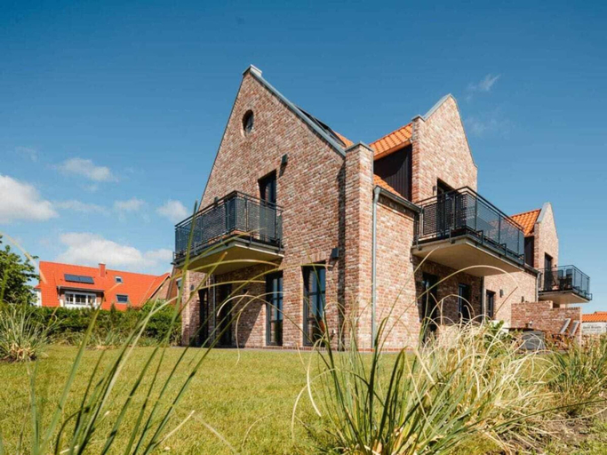 Primary image, Coastal Suite East Directly on the Waterfront, Aurich