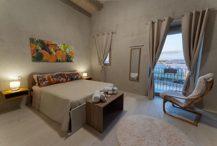 Room 4, B&B U'Minnulitu SALPIETRO, Catania