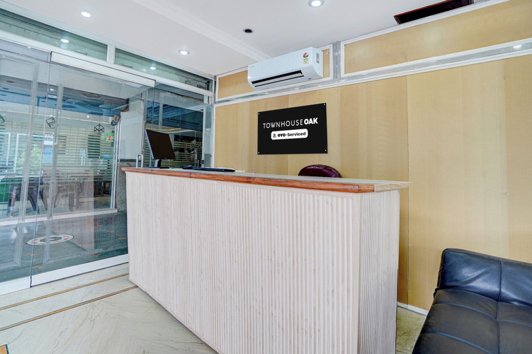 Reception, Townhouse Oak Prayagraj Bus Terminal, Kaushambi