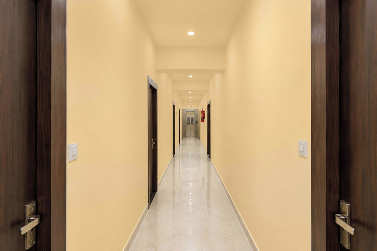 Lobby 3, Townhouse GT Road Dadri, Gautam Buddha Nagar