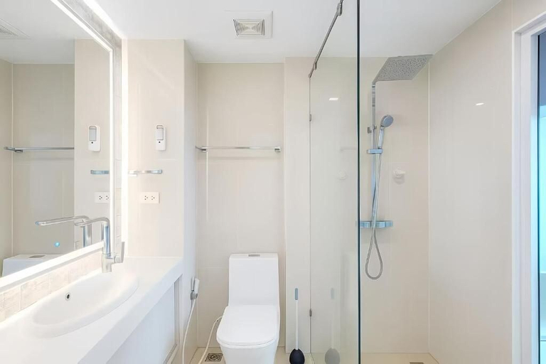 Bathroom 2, Olympus City Garden Condominium Pattaya, Pattaya