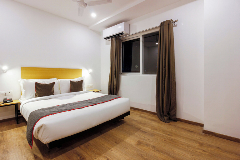 Room 4, Super Townhouse RCC Elite, Hyderabad