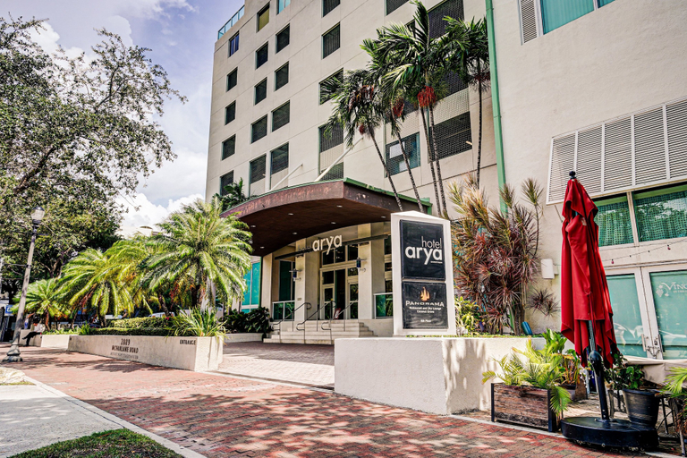 Exterior & Views 2, Coconut Grove 2/2.5 Apartment: Amazing Views Includes Parking, Miami-Dade