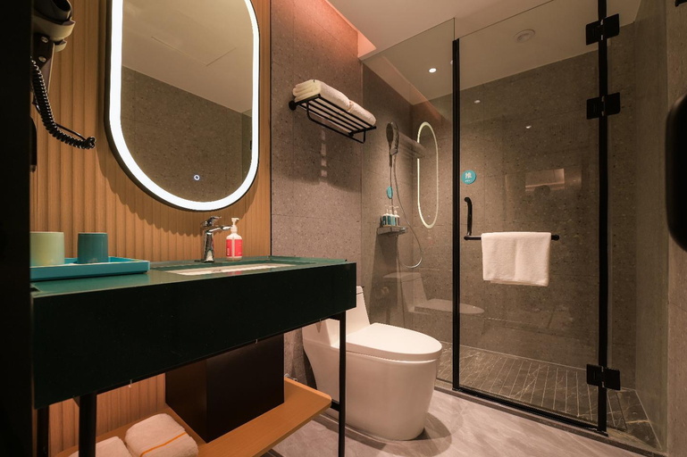 Bathroom 3, City Comfort Inn Shaoyang Central Hospital High-speed Railway Station, Shaoyang
