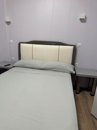 Room 3, hostal gaoyuan, Madrid