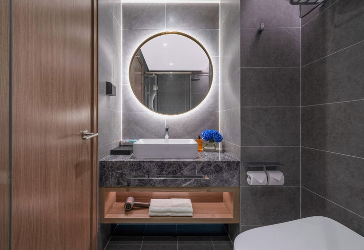 Bathroom 3, Orange Hotel Wendeng Kunyu Road Liqun, Weihai