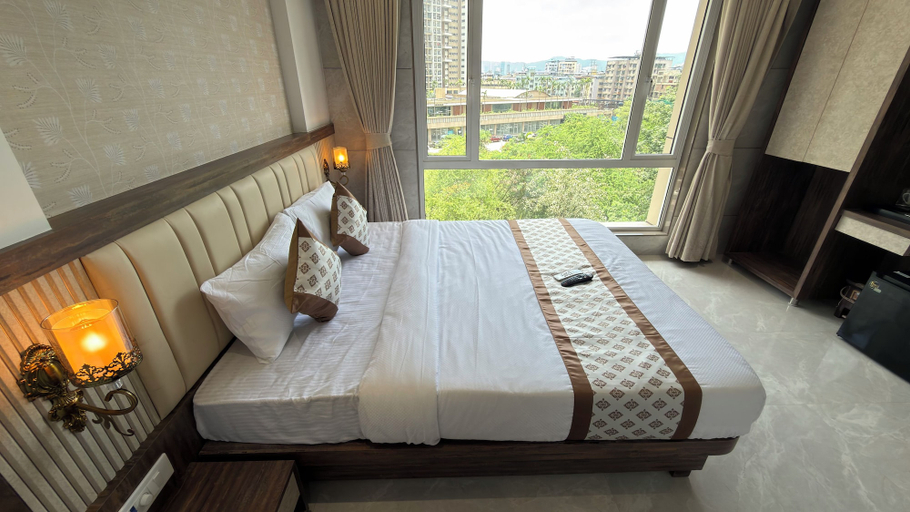Room 3, Hotel Shree Arka Residency, Thane