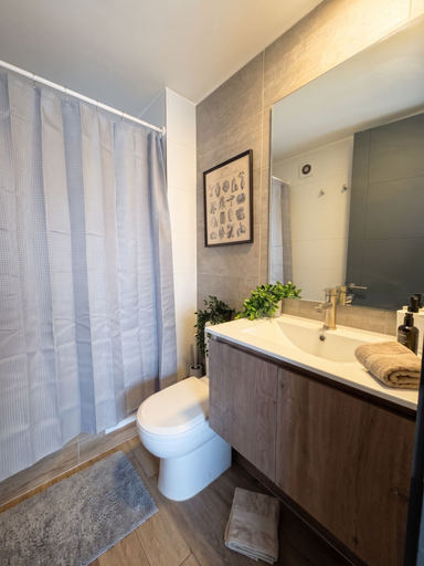 Bathroom, Edificio Toesca by Domus Travels, Cordillera