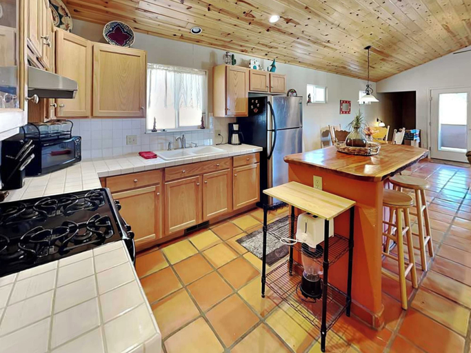 Others 4, The Bungalow by Ruidoso Vacation Rentals, Lincoln