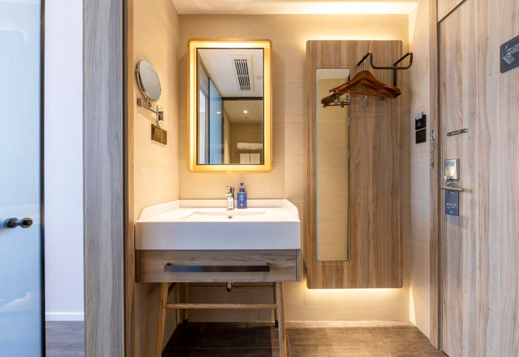 Bathroom 3, Hanting Premium Hotel Quzhuo Nanhu Plaza, Quzhou