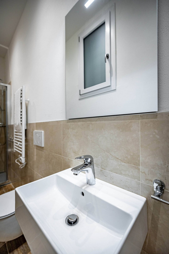 Bathroom 2, Giannotti, Florence