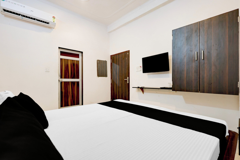 Room 2, Collection O Toran Dwar Khatoo, Sikar