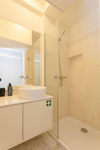 Room 5, Liiiving in Porto - Lobo Studio I, Porto