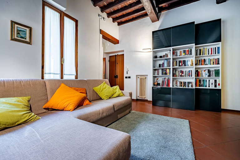 Living room 2, Porcellana, Florence