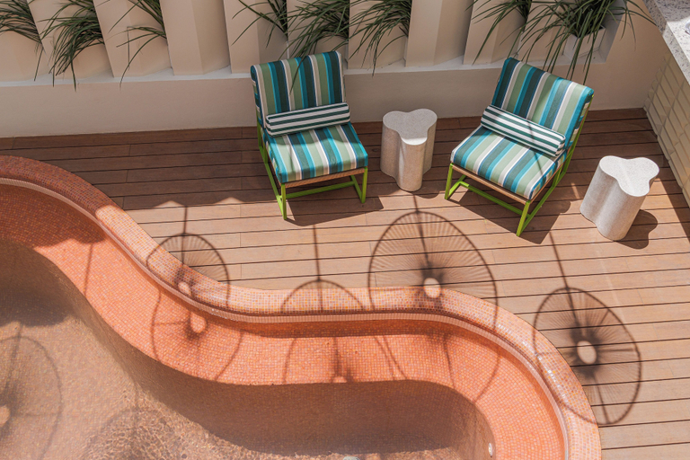 Pool 5, Hotel Flamingos, La Paz