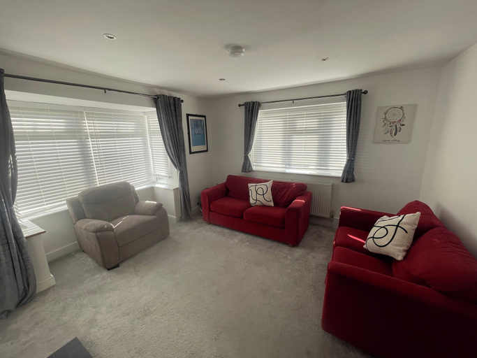 Living area 3, Cozy Cannock Retreat - 3 Bedroom 2 Bathroom, Staffordshire