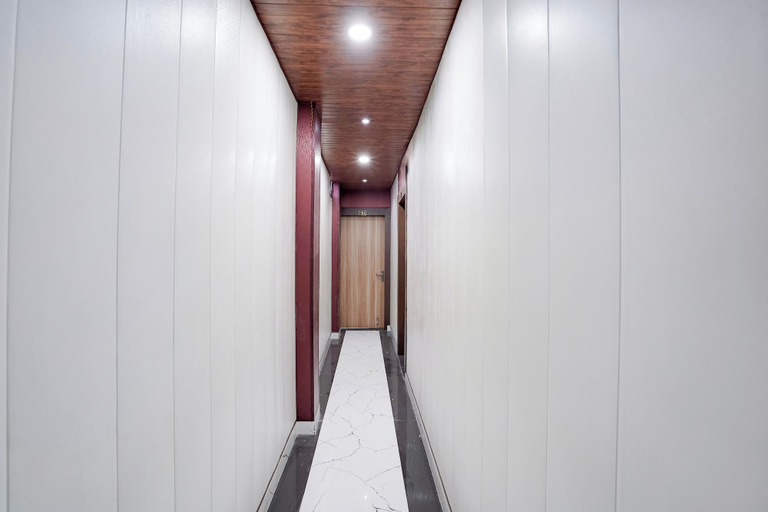 Interior 2, Hotel O Naubasta Crossway Kanpur, Kanpur Nagar